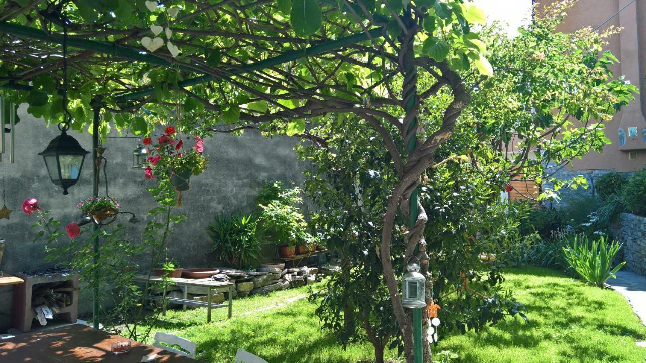 Carate Urio B&B "A Casa Di Camilla" المظهر الخارجي الصورة